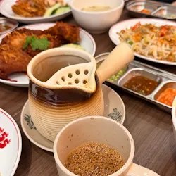 Photo by Xiao Xuan Yeo from their 555 Google review